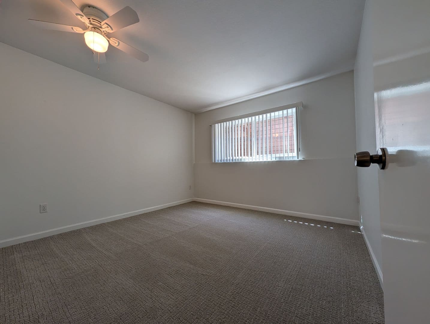 Portland Apartment: 7711-7713 SW 36th Ave