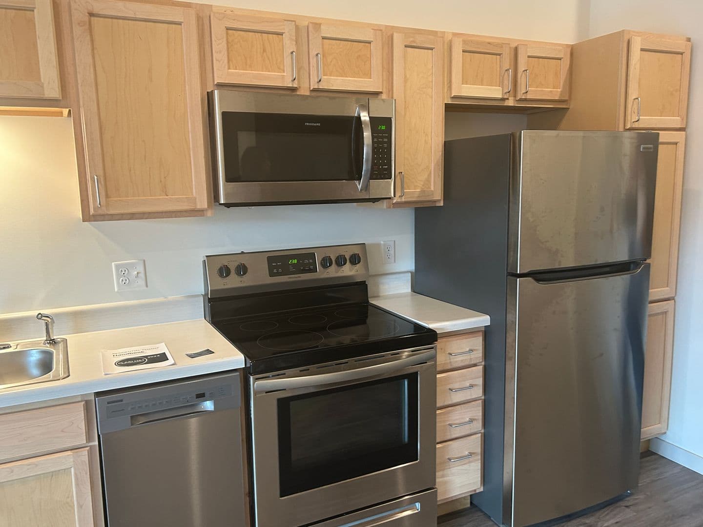 Le Sueur Apartment: 101 Main Street South