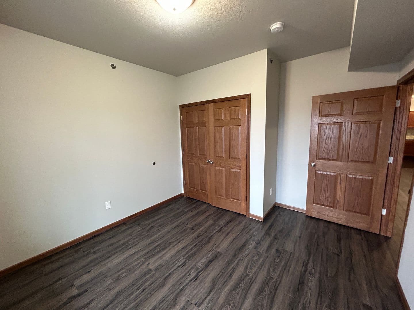 Saint Peter Apartment: 1901 Meridian Street