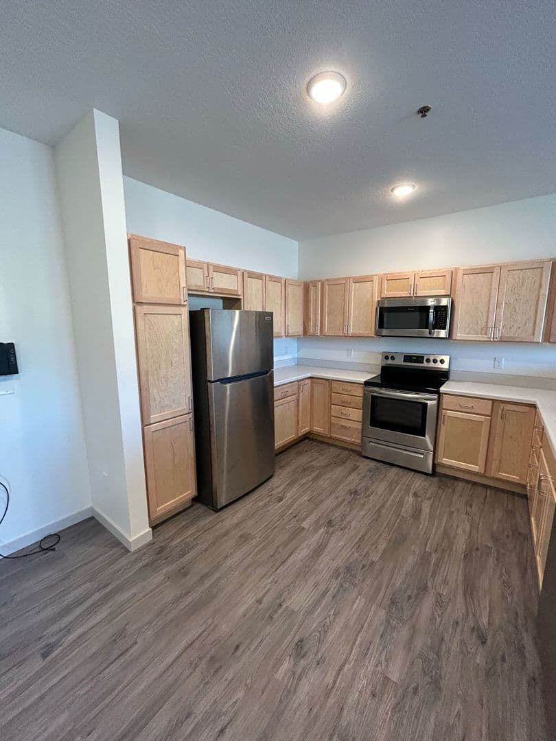 Le Sueur Apartment: 101 Main Street South