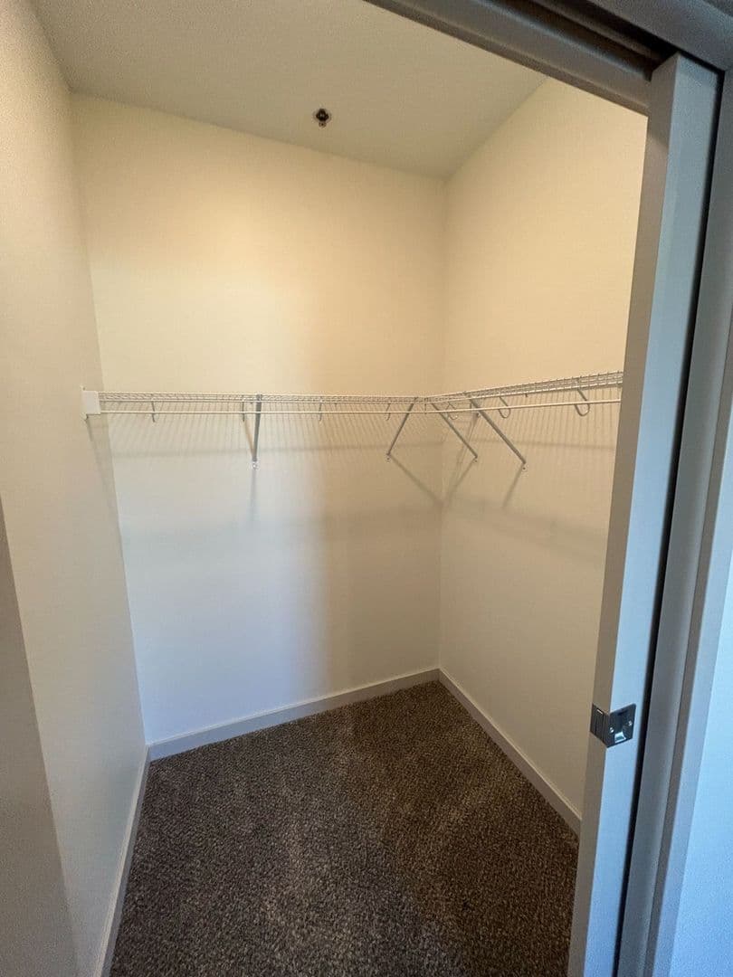 Le Sueur Apartment: 101 Main Street South