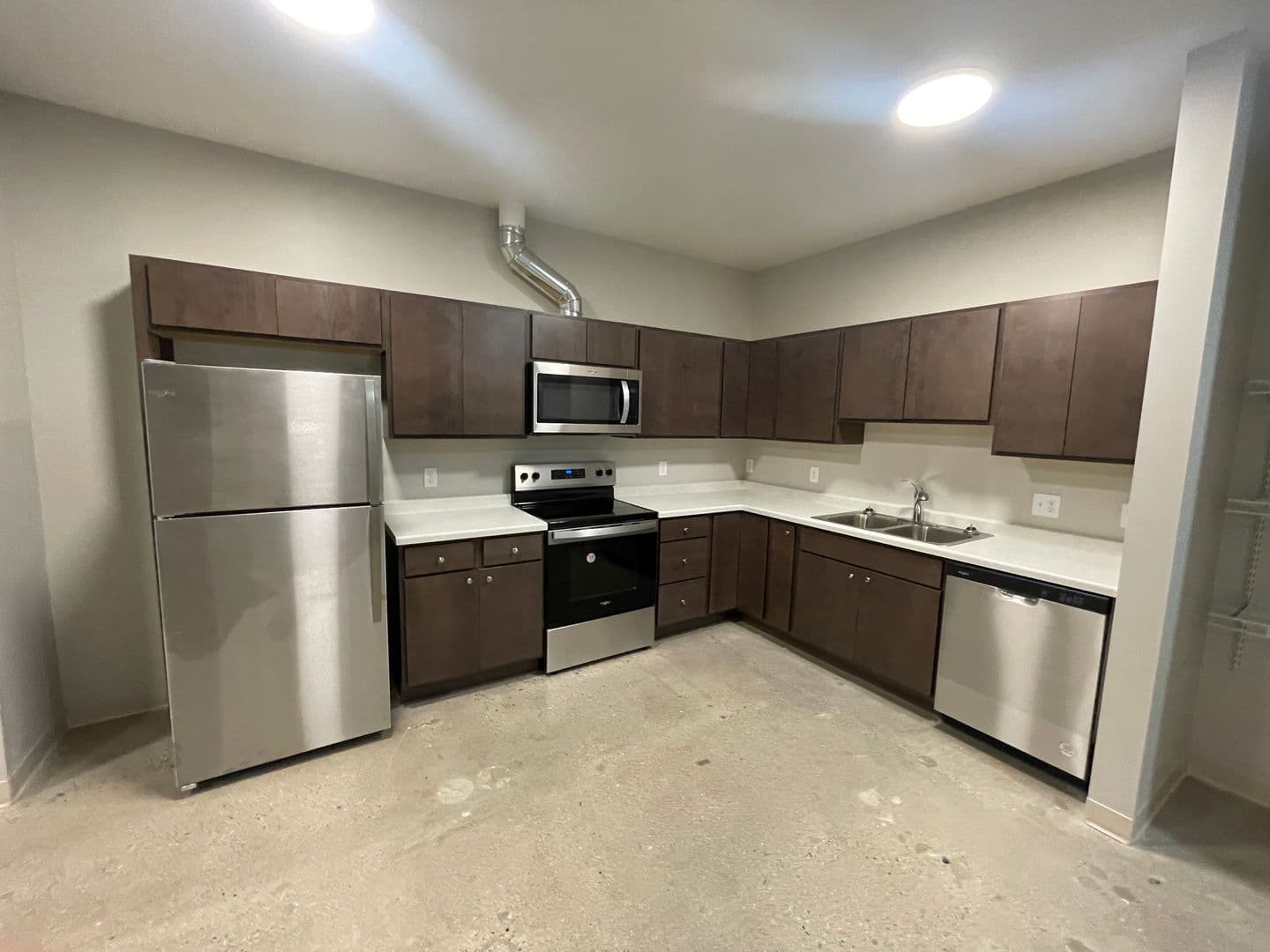 Redwood Falls Apartment: 100 Fallwood Road