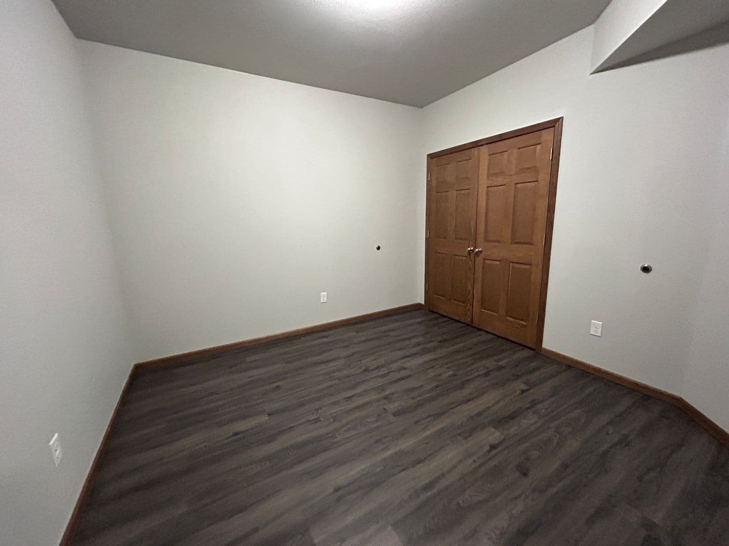Saint Peter Apartment: 1901 Meridian Street