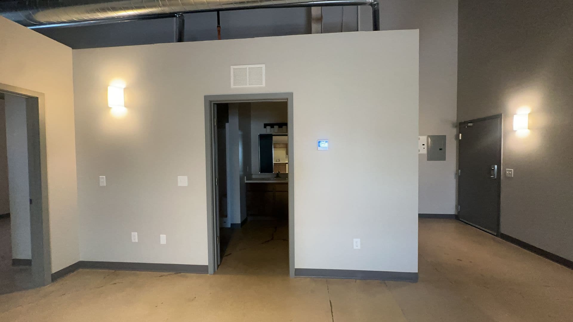 Albert Lea Apartment: 1619 W Main Street