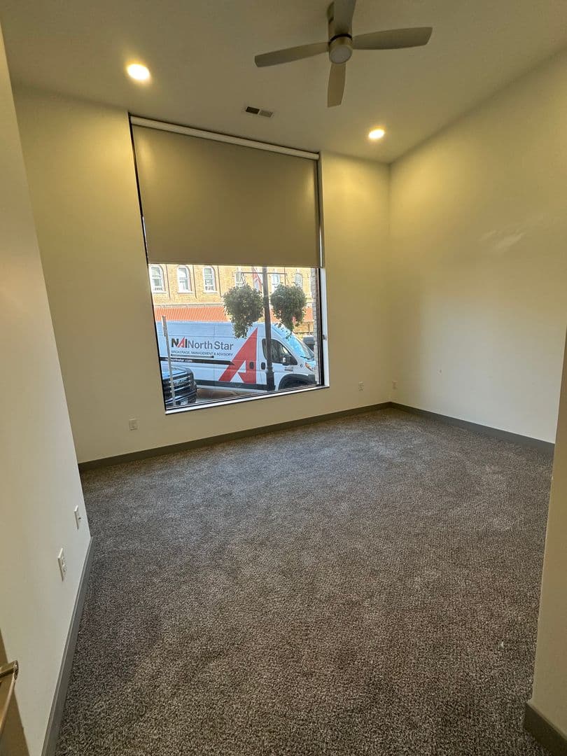 Red Wing Apartment: 222 Bush Street