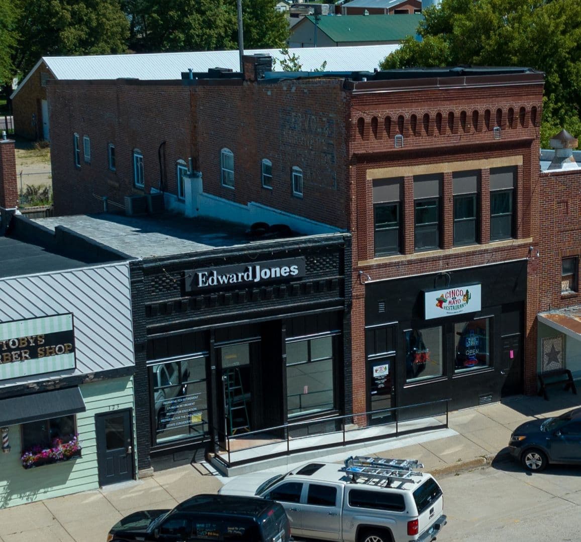 Janesville Apartment: 115-121 N Main Street