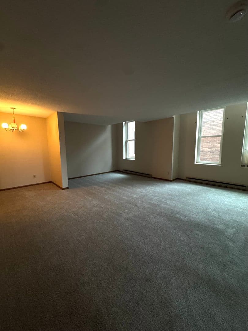 North Mankato Apartment: 442 Belgrade Avenue