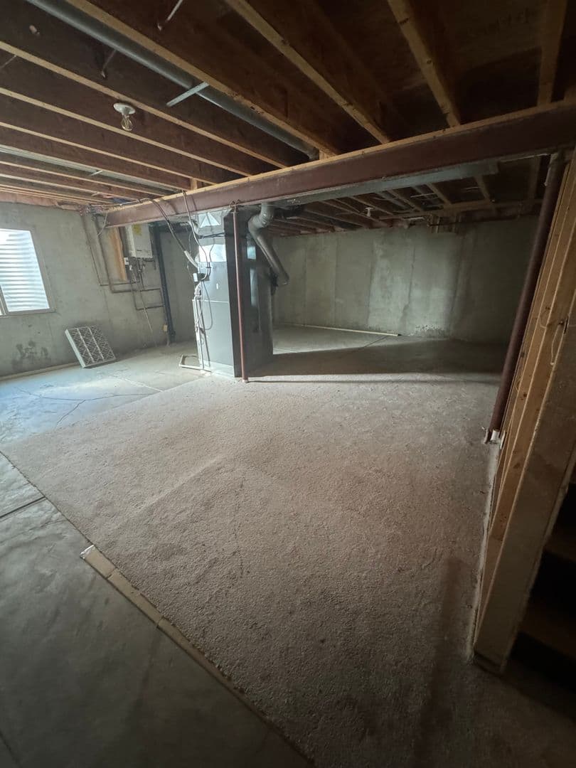 Loveland House: 4547 Hayler Ave