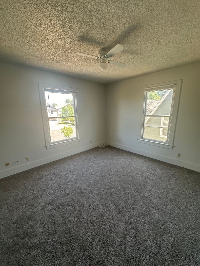 Greeley Apartment: 1715 11th Avenue