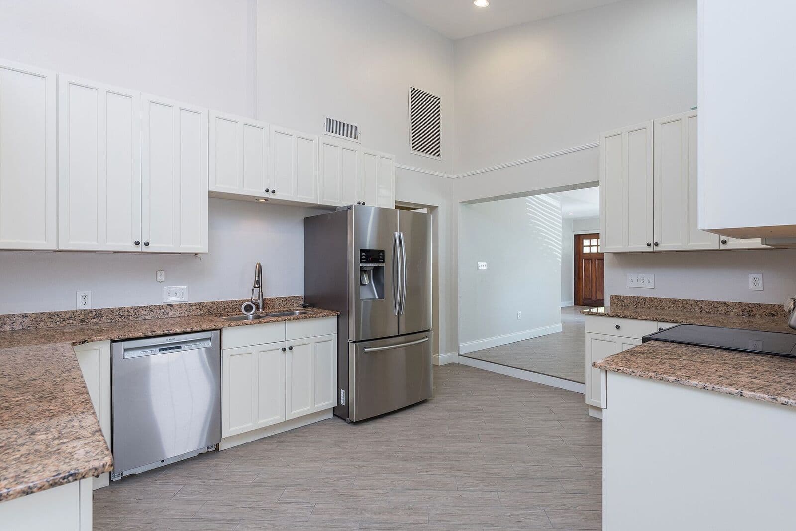 Tampa House: 3908 W Mckay Ave