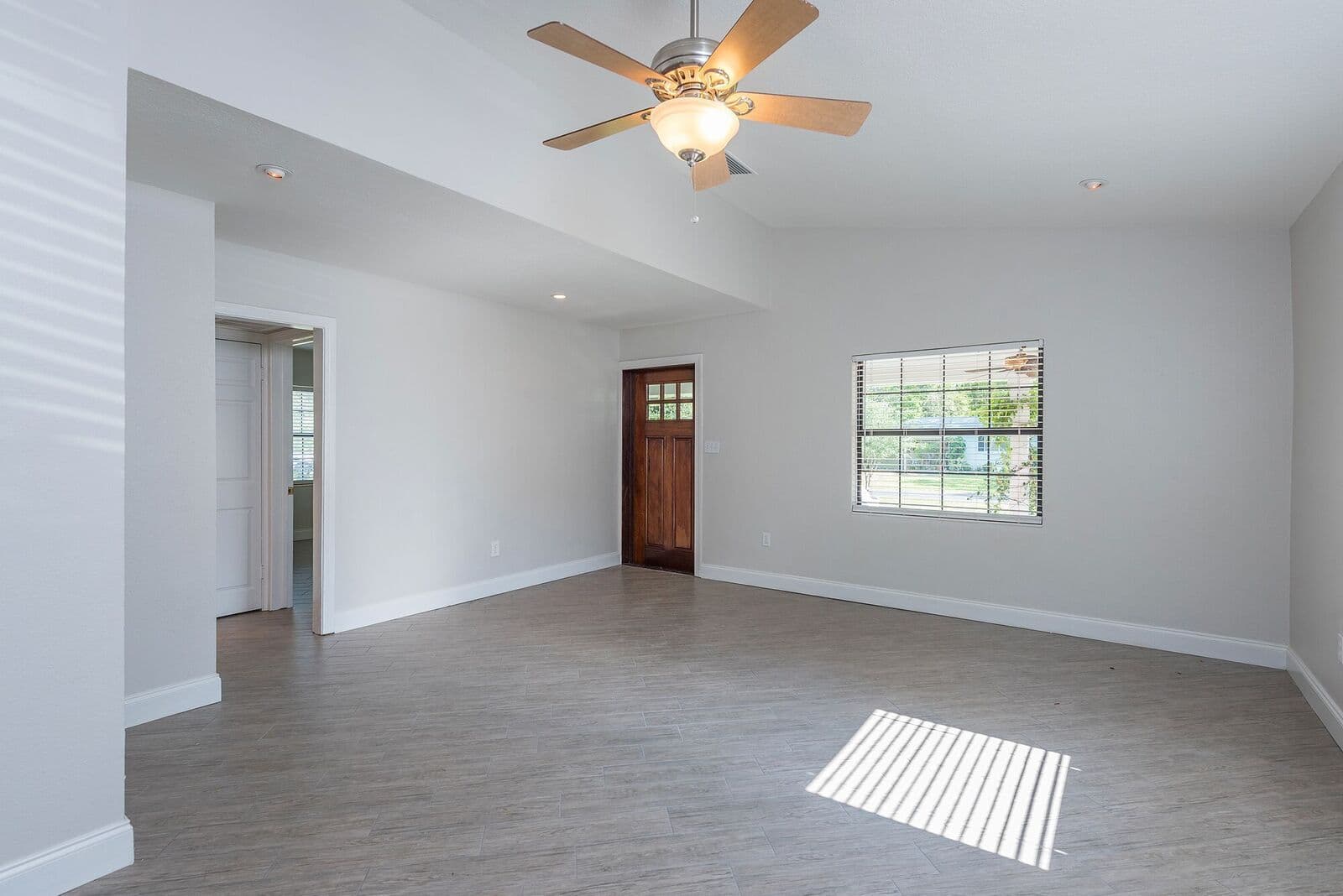 Tampa House: 3908 W Mckay Ave