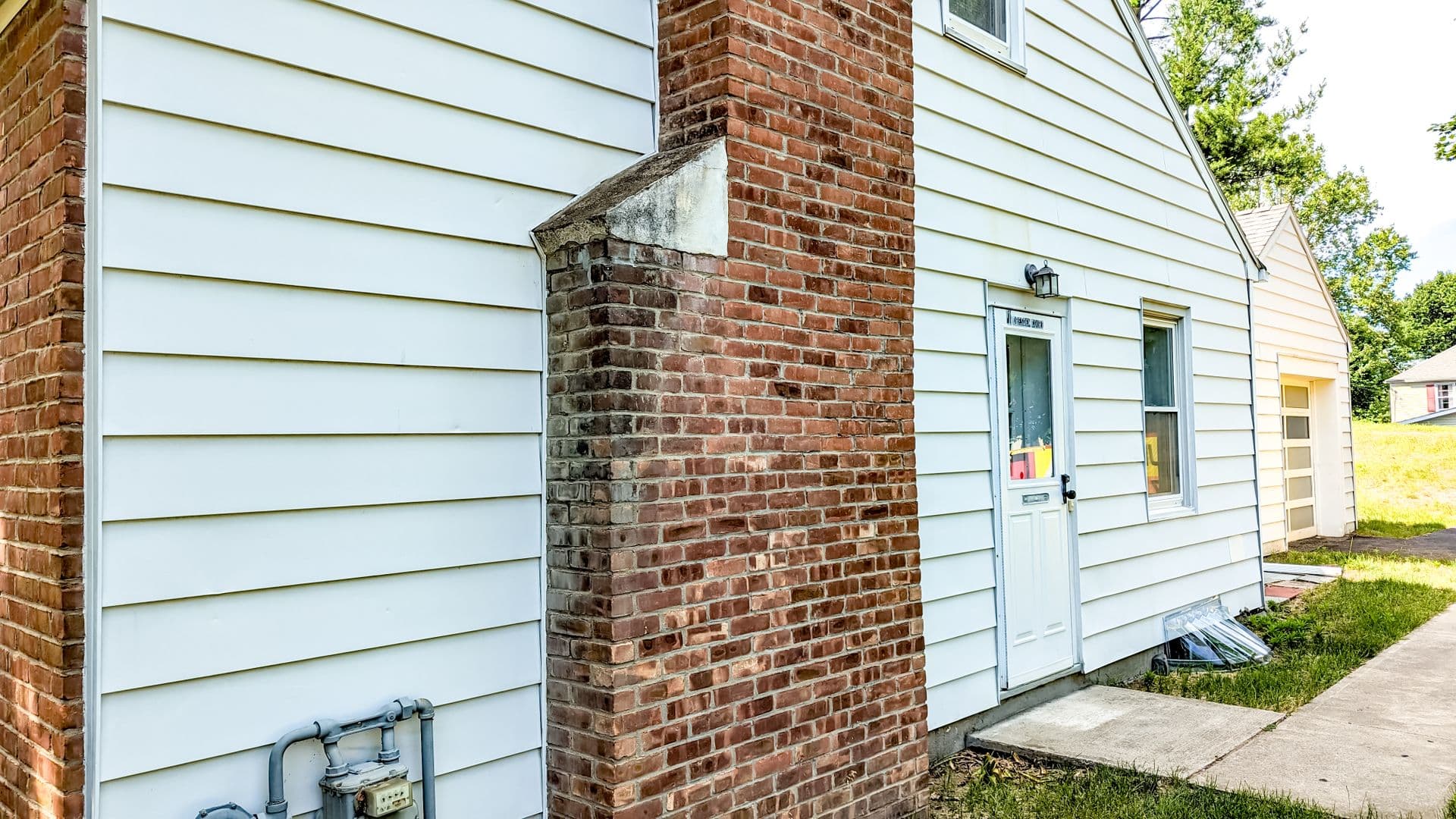 Guilderland House: 1 Dresden Court