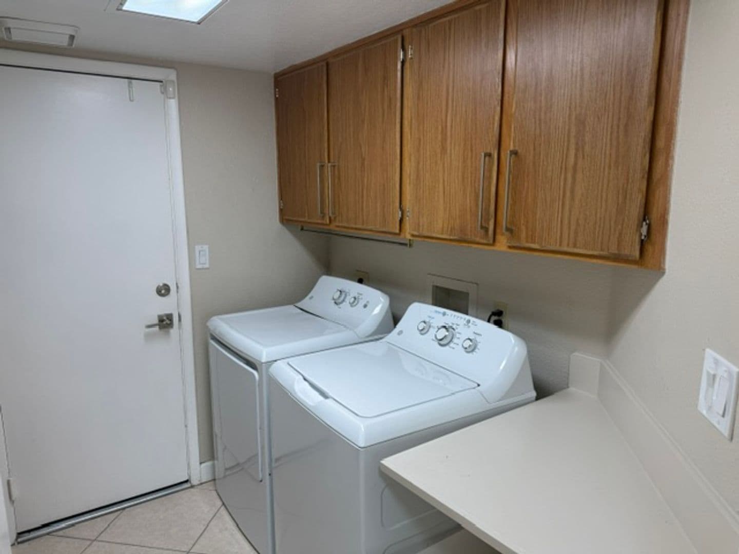 LAS VEGAS House: 5218 MISTY MORNING DR
