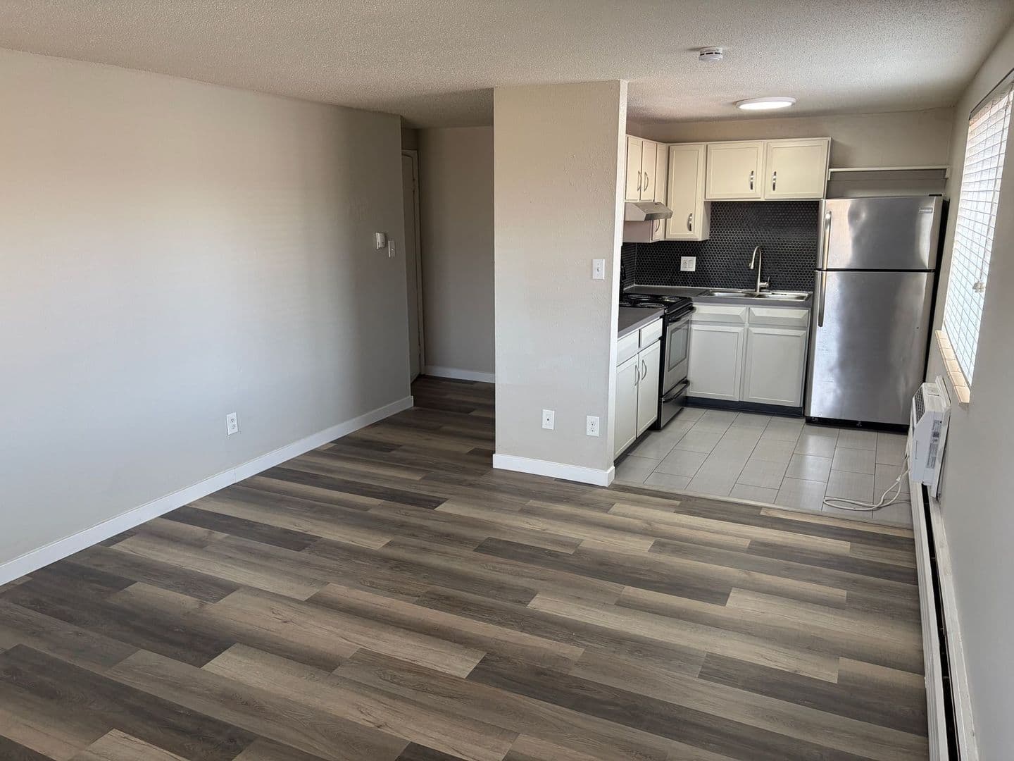 Lakewood Apartment: 8170 W 13th Ave