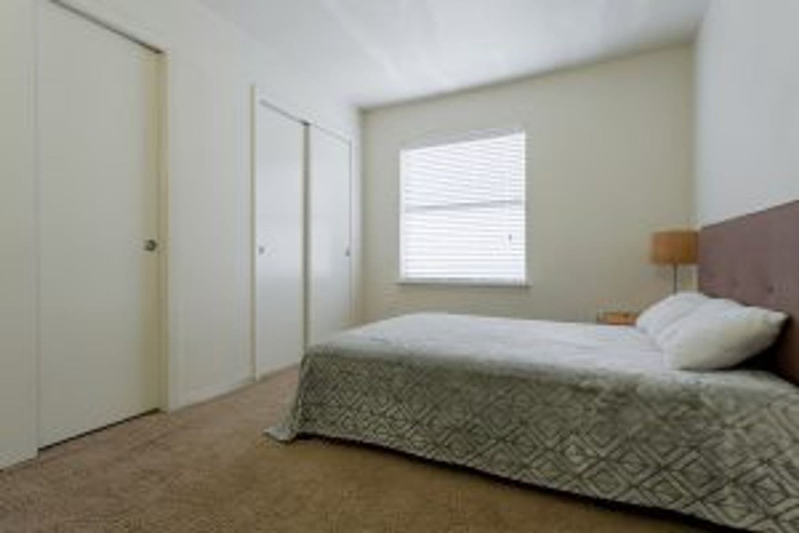 Baton Rouge Apartment: 1855 Brightside Dr.