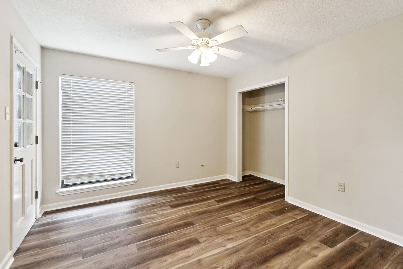 Baton Rouge House: 12037 Oak Haven Ave.