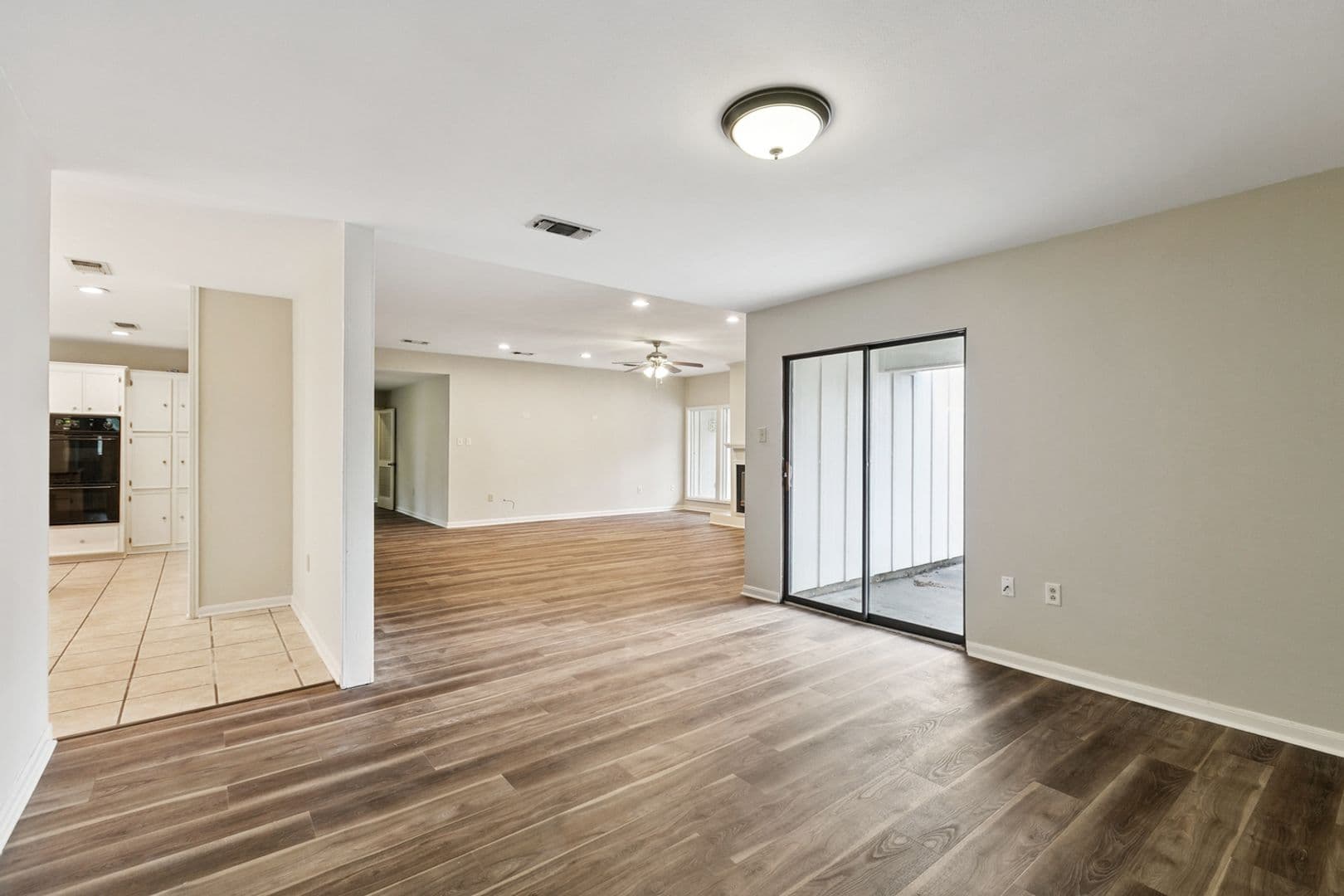 Baton Rouge House: 12037 Oak Haven Ave.