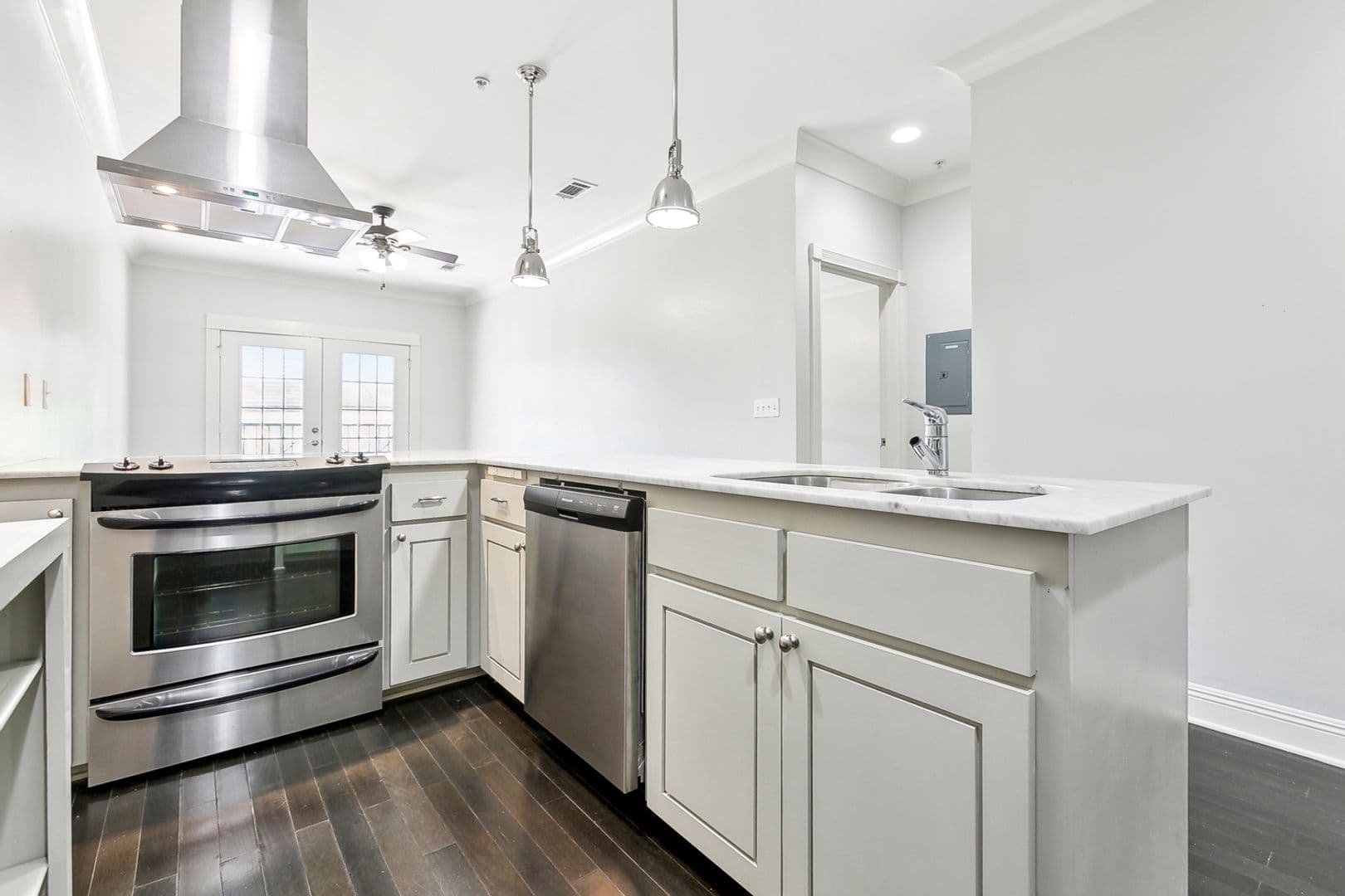 Baton Rouge Condo: 7248 Perkins Rd. - Unit 311