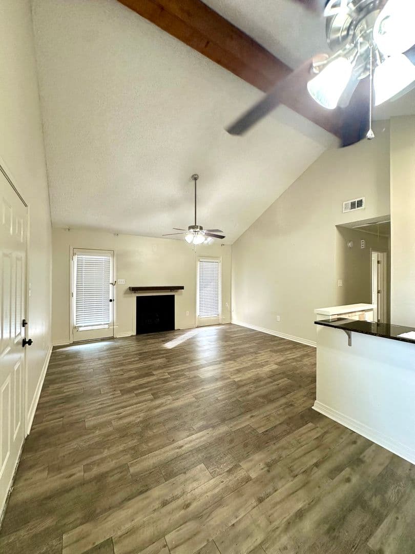 Baton Rouge House: 11011 Cal Road