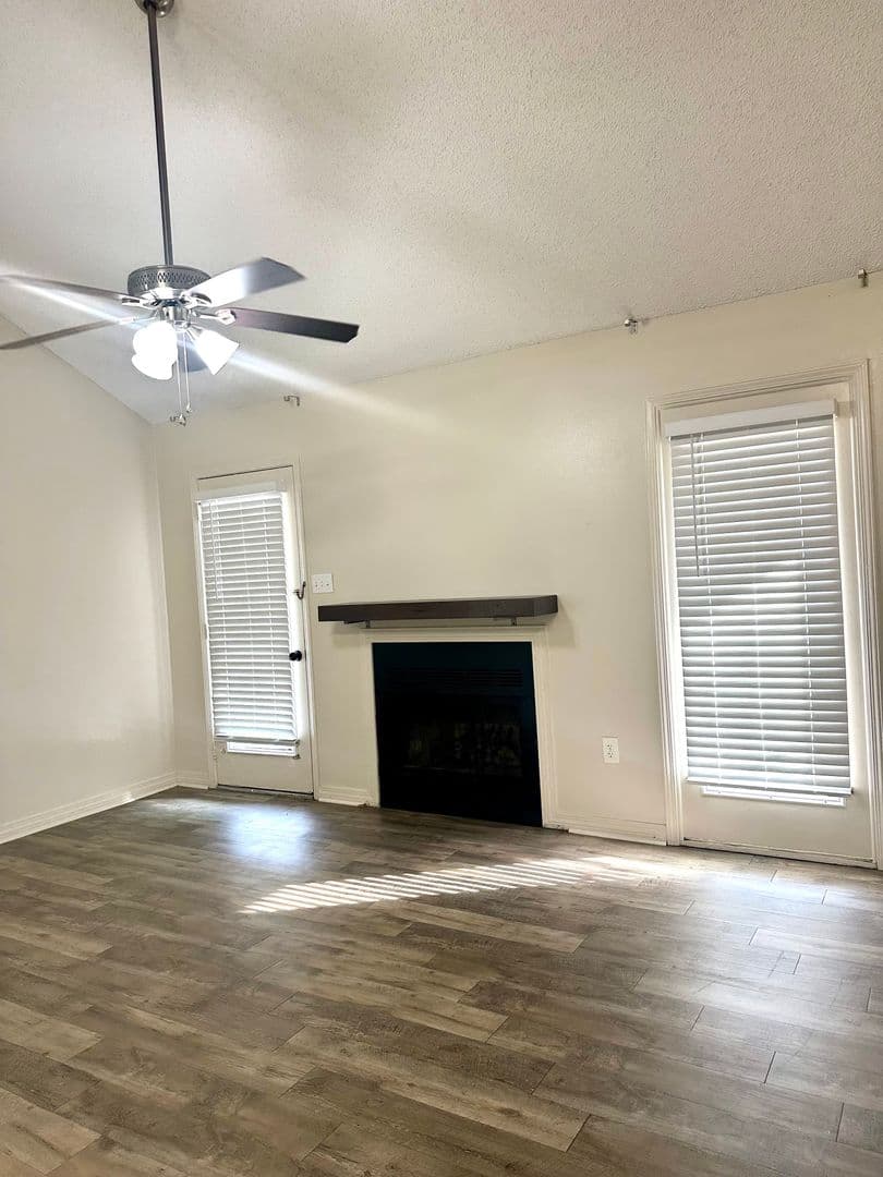 Baton Rouge House: 11011 Cal Road