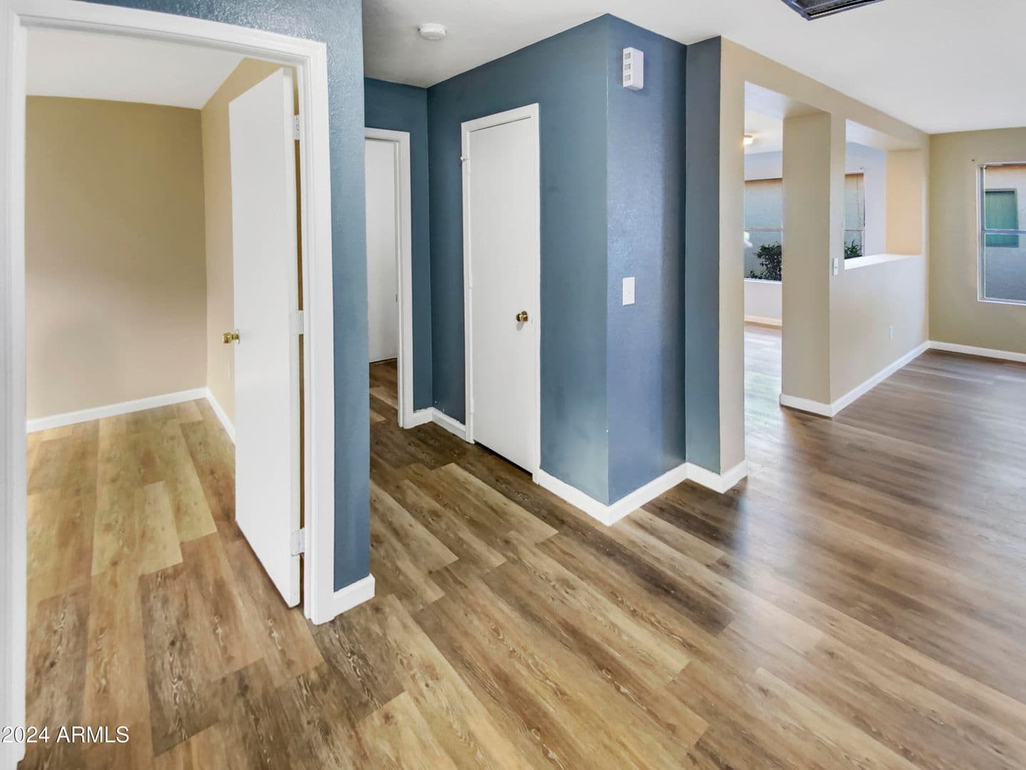 El Mirage House: 11534 W Bloomfield Rd