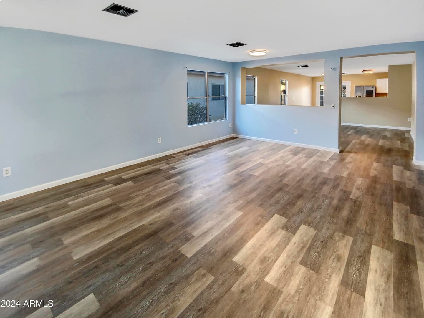 El Mirage House: 11534 W Bloomfield Rd