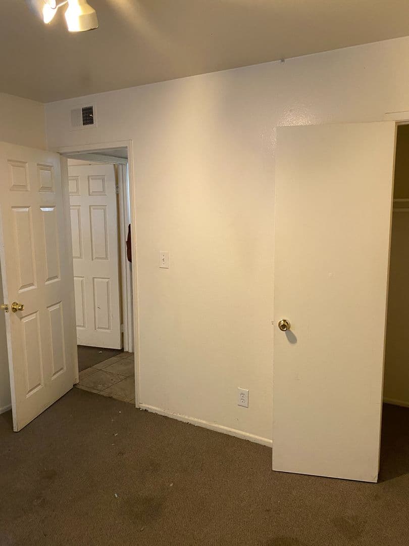 Goleta Apartment: 6681 Del Playa