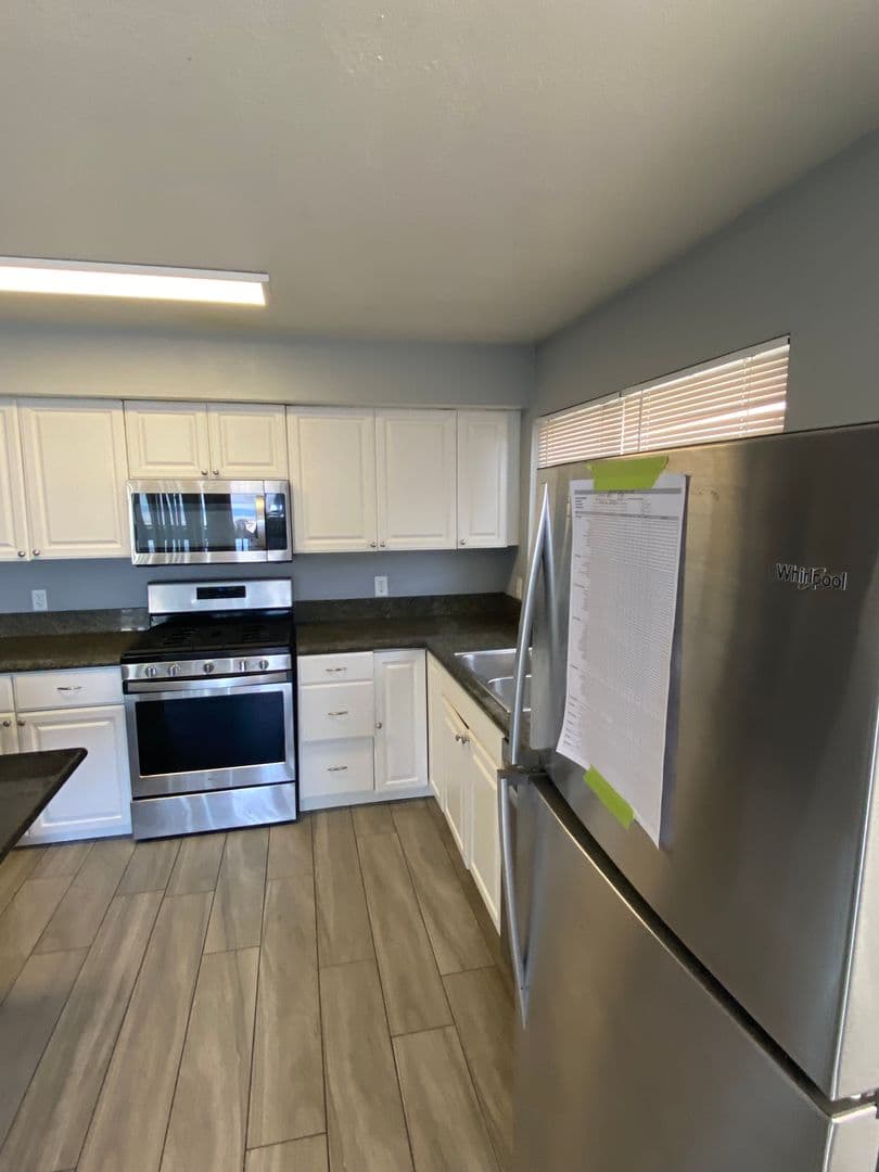 Goleta Apartment: 6777 Del Playa