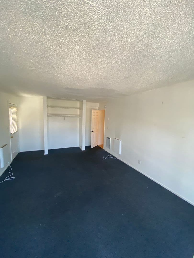 Goleta Apartment: 6653 Del Playa