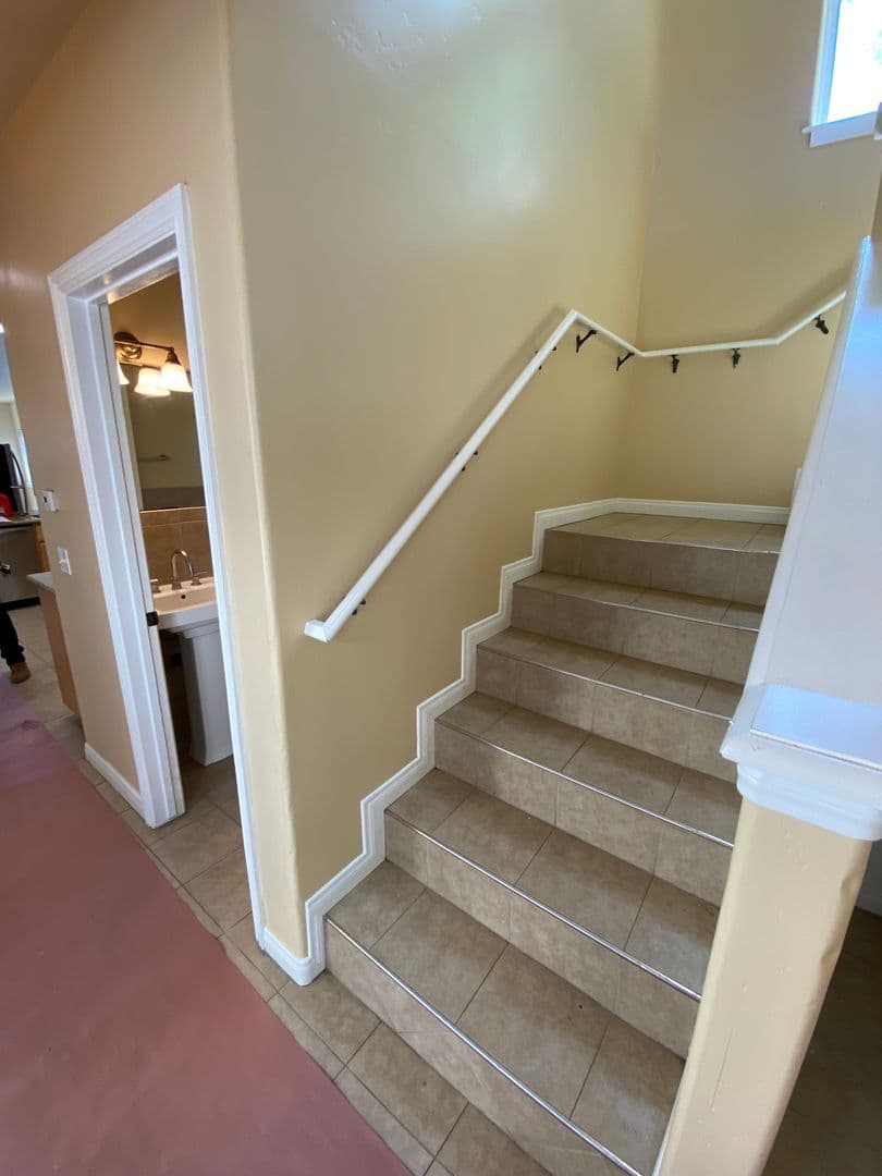 Goleta Apartment: 6633 Del Playa