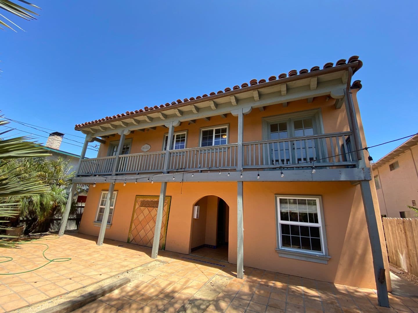 Goleta Apartment: 6636 Del Playa