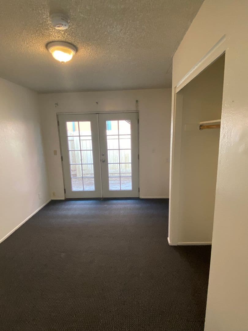 Goleta Apartment: 6777 Del Playa