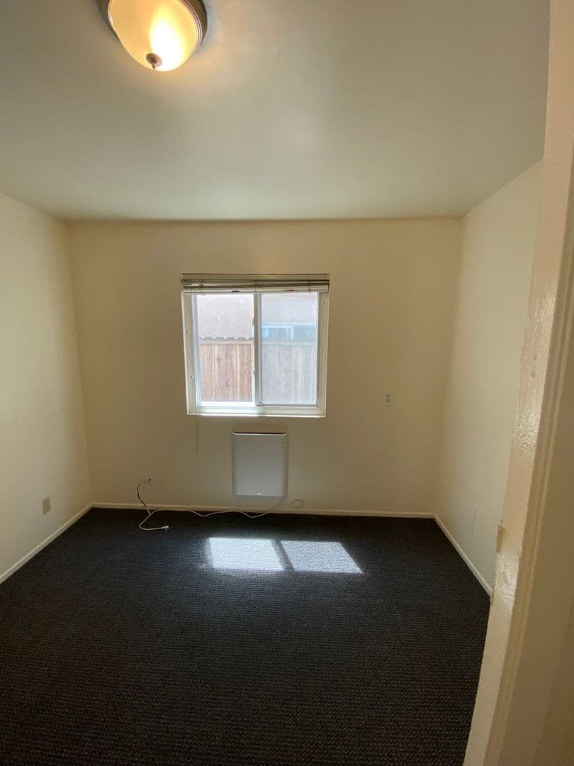 Goleta Apartment: 6743 Del Playa