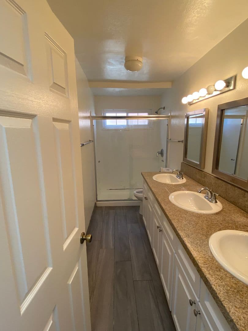 Goleta Apartment: 6777 Del Playa