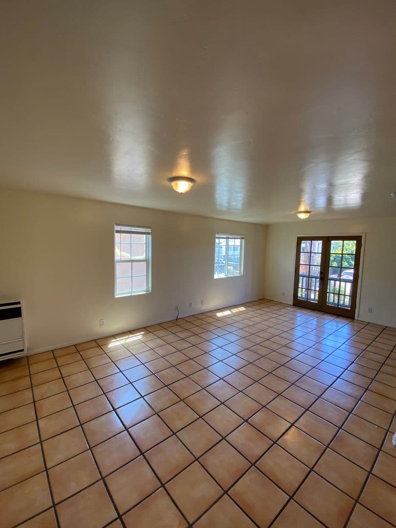 Goleta Apartment: 6636 Del Playa