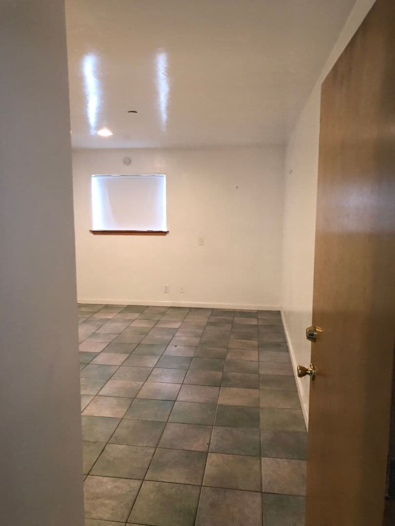 Goleta Apartment: 6533 El Nido