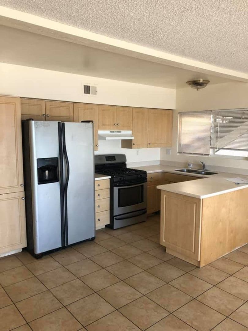 Goleta Apartment: 6525 Del Playa