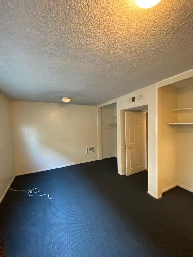 Goleta Apartment: 6525 Del Playa
