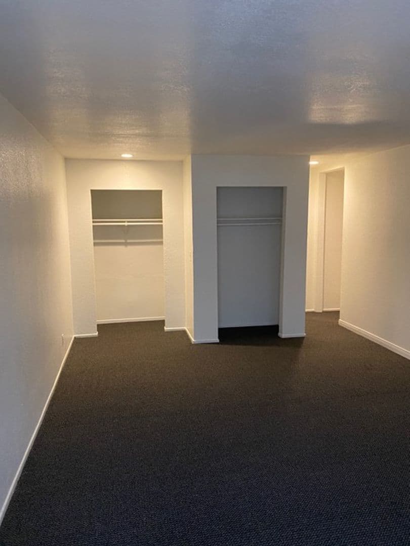 Goleta Apartment: 6777 Del Playa