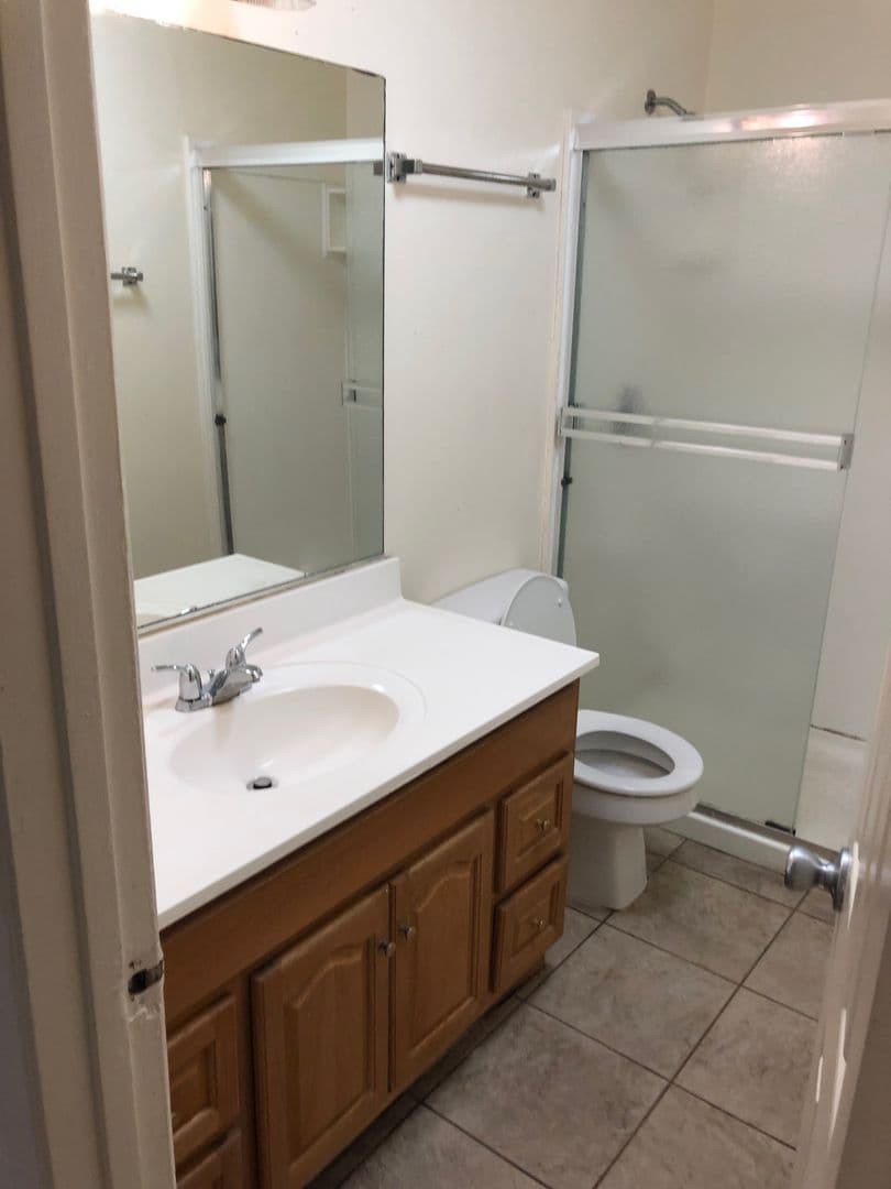 Goleta Apartment: 6681 Del Playa
