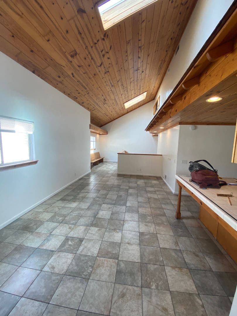 Goleta Apartment: 6535 El Nido