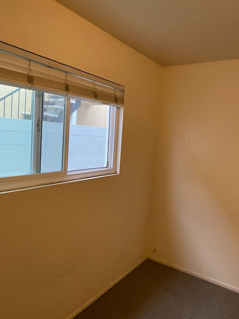 Goleta Apartment: 6681 Del Playa