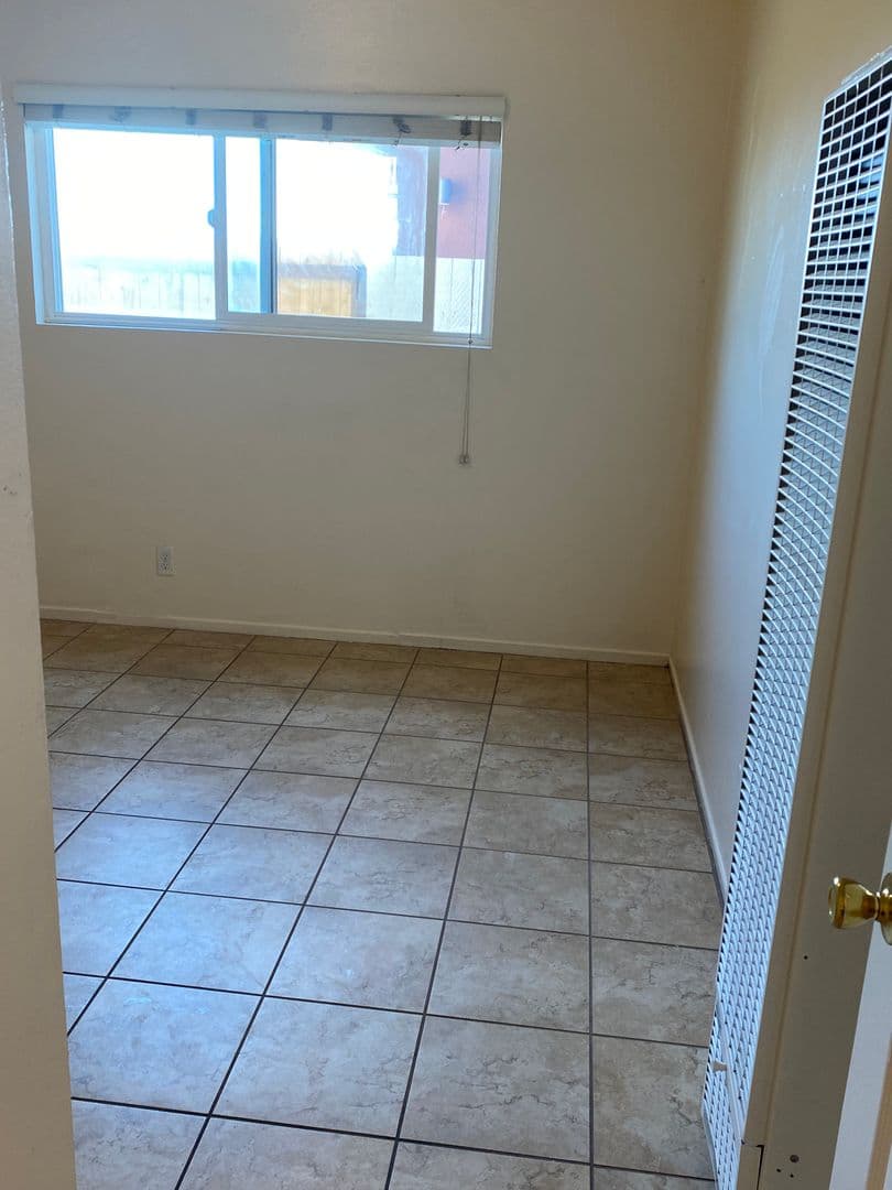 Goleta Apartment: 6561 Del Playa