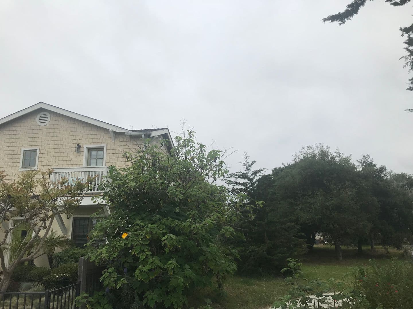 Goleta Apartment: 6736 Sueno