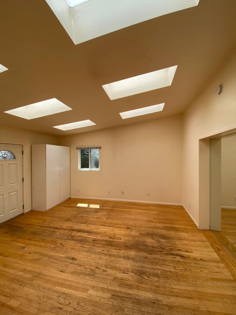 Goleta Apartment: 6885 Pasado