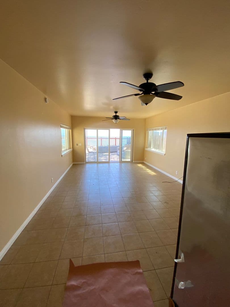 Goleta Apartment: 6633 Del Playa