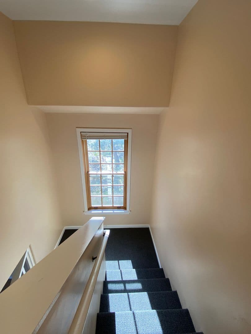 Goleta Apartment: 6736 Sueno
