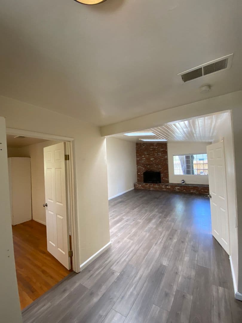 Goleta Apartment: 6885 Pasado