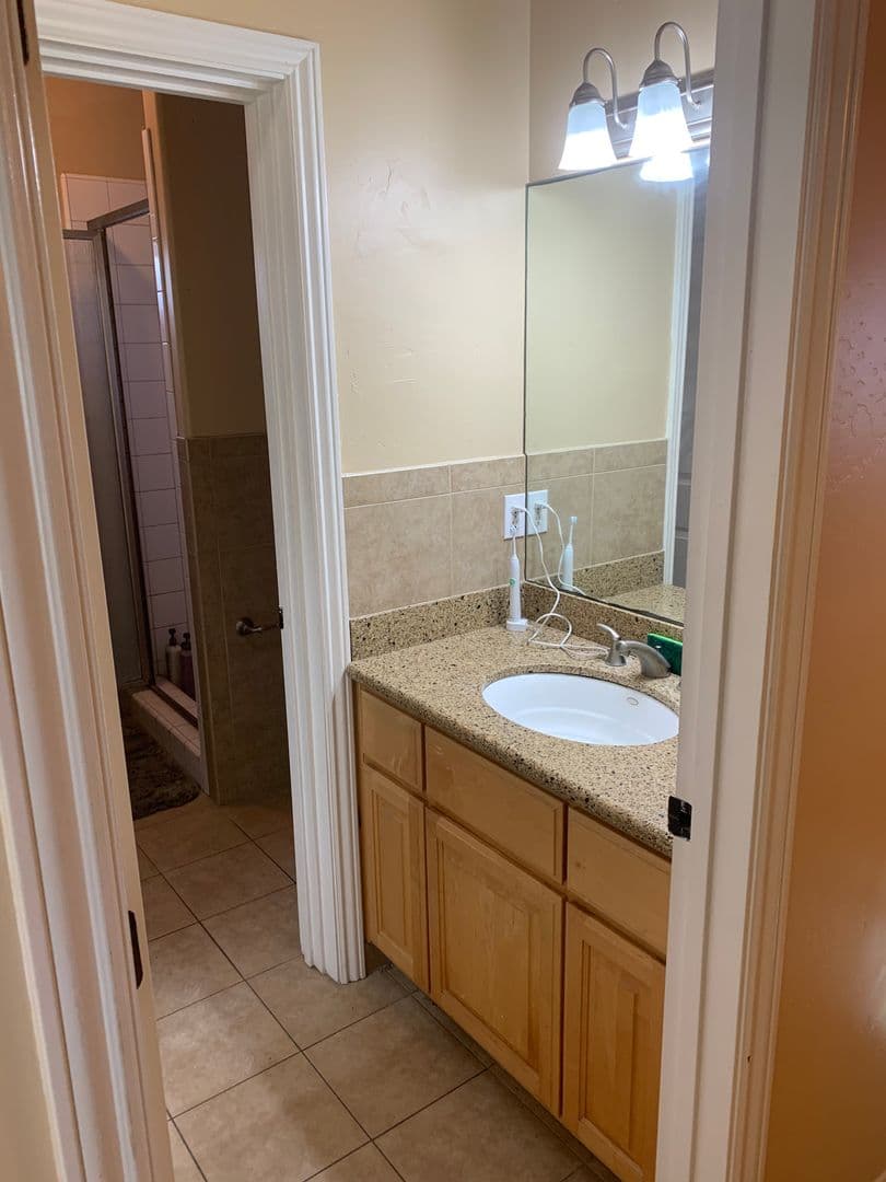 Goleta Apartment: 6631 Del Playa