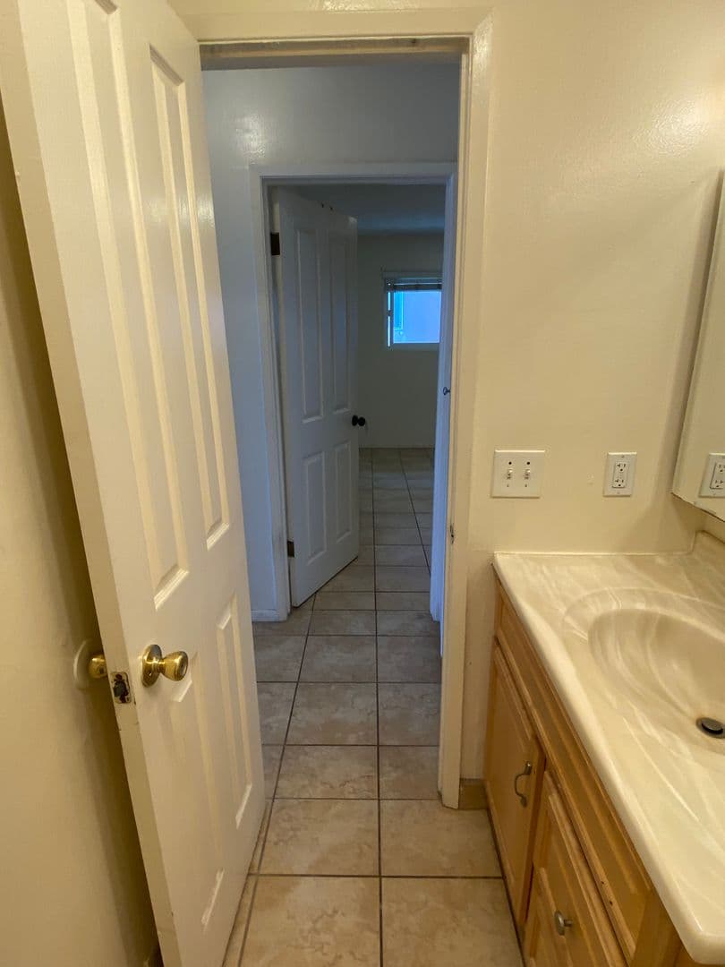 Goleta Apartment: 6561 Del Playa
